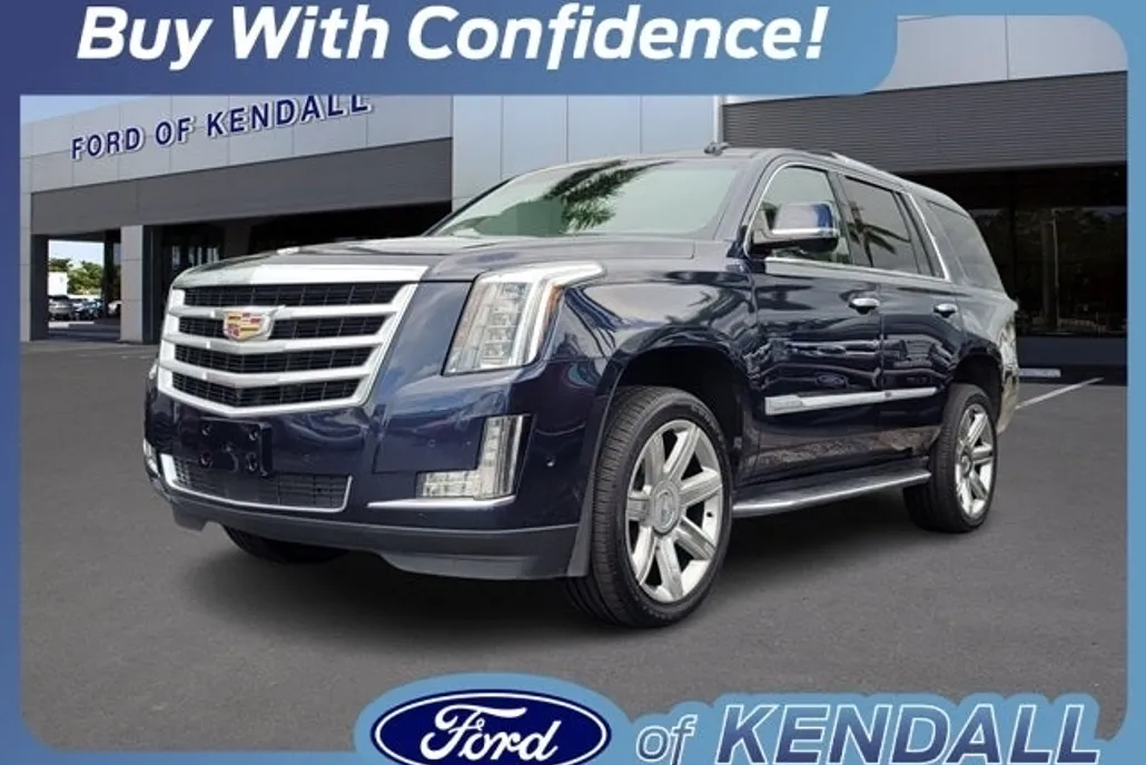 2019 Cadillac Escalade Premium Luxury photo 1