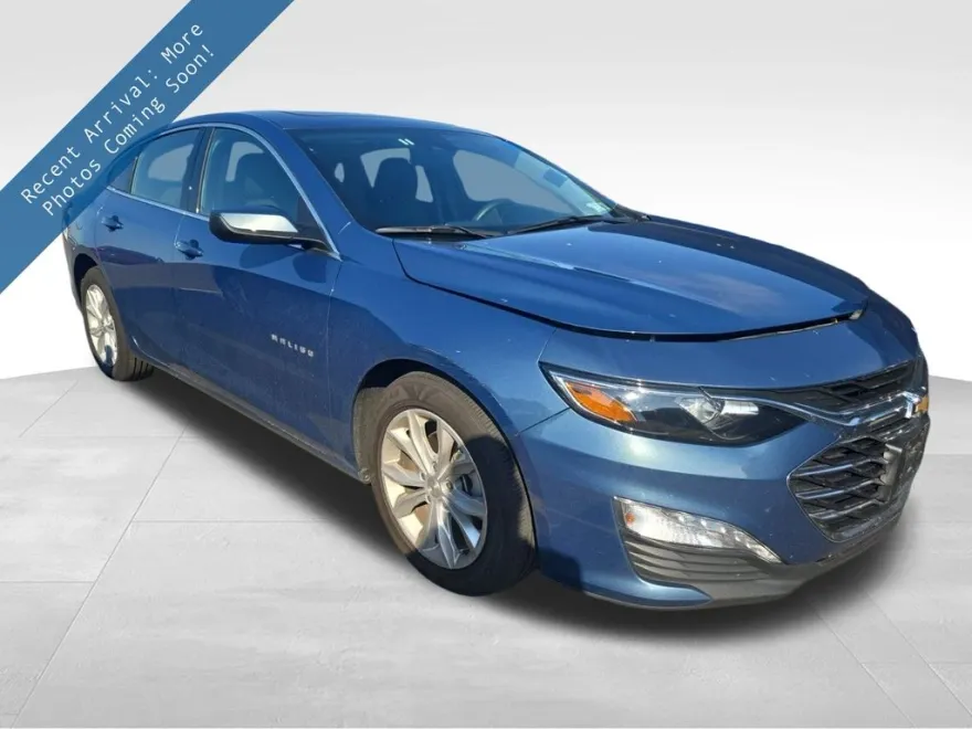 2024 Chevrolet Malibu 1LT photo 1