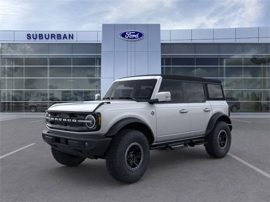 2024 Ford Bronco Outer Banks photo 1
