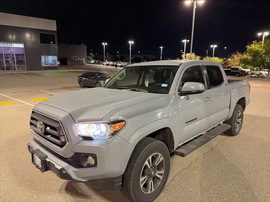 2020 Toyota Tacoma SR photo 1