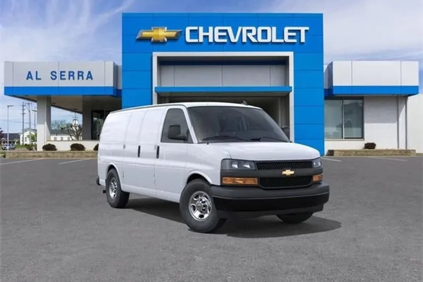 2025 Chevrolet Express Cargo 2500 Base photo 1