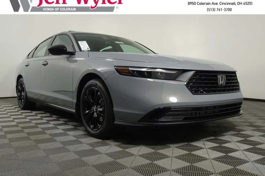 2025 Honda Accord SE photo 1