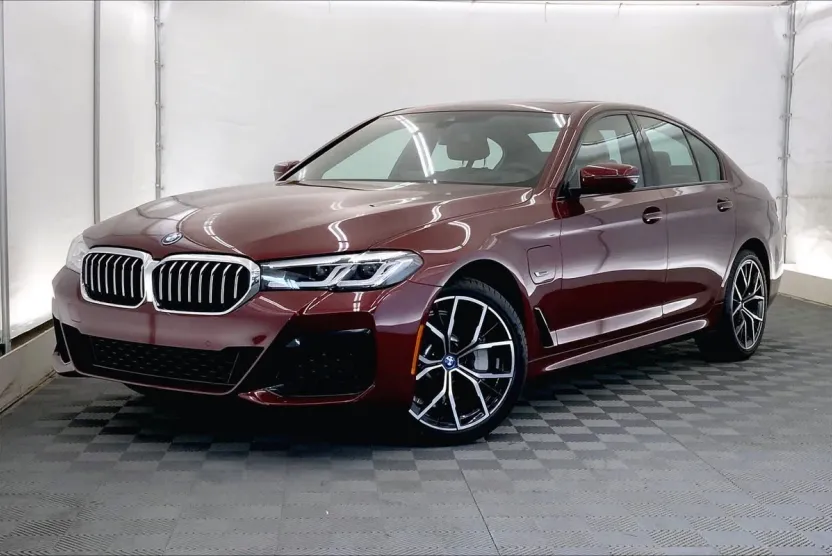 2023 Bmw 530e photo 1