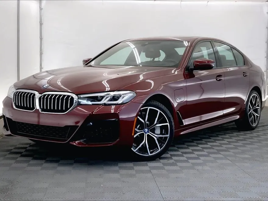2023 Bmw 530e photo 1