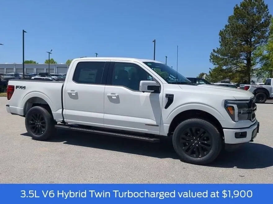 2025 Ford F-150 Lariat photo 1
