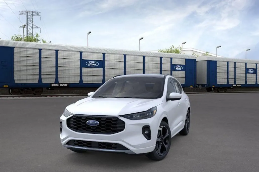 2025 Ford Escape Hybrid ST-Line Elite photo 1