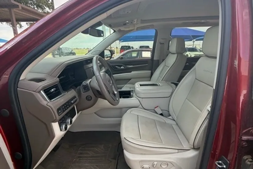 2022 Gmc Yukon XL Denali photo 1