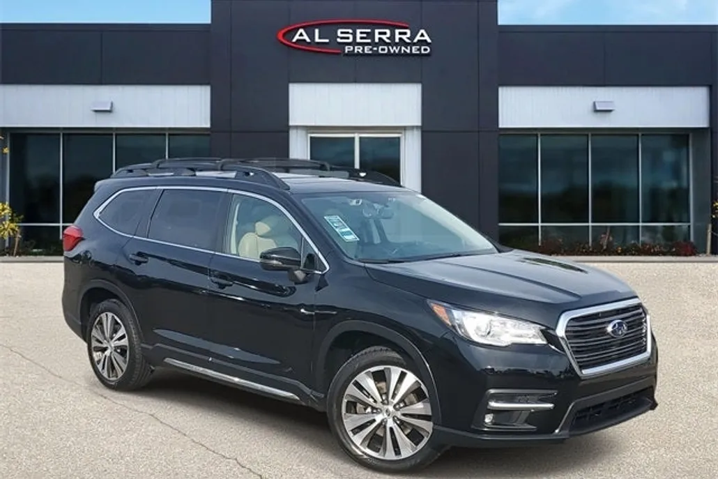 2022 Subaru Ascent Limited photo 1