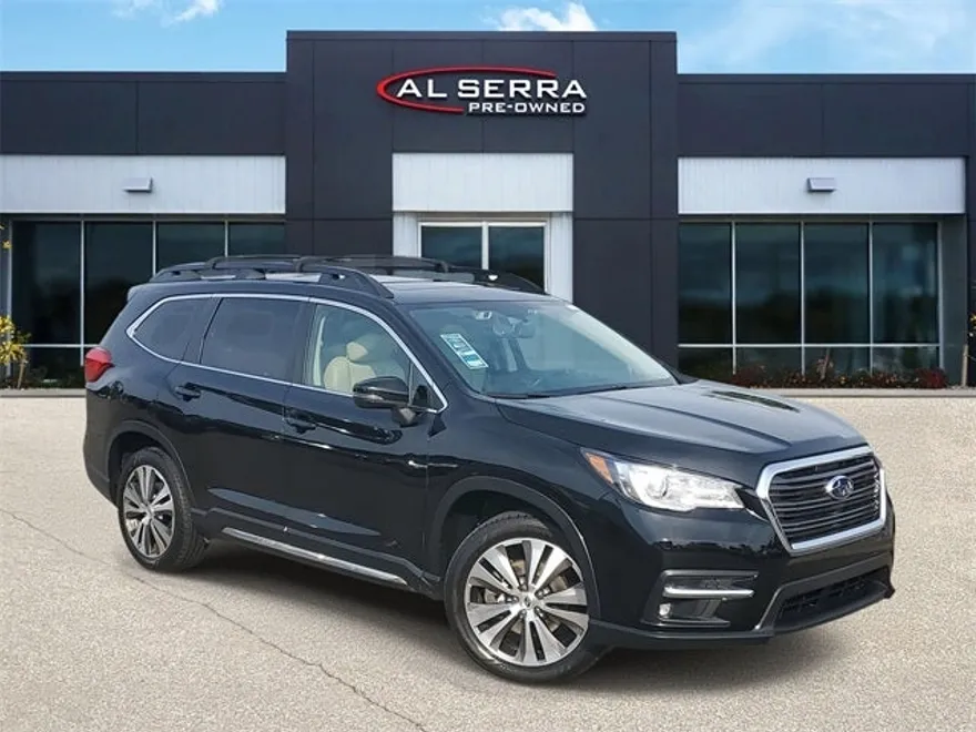 2022 Subaru Ascent Limited photo 1
