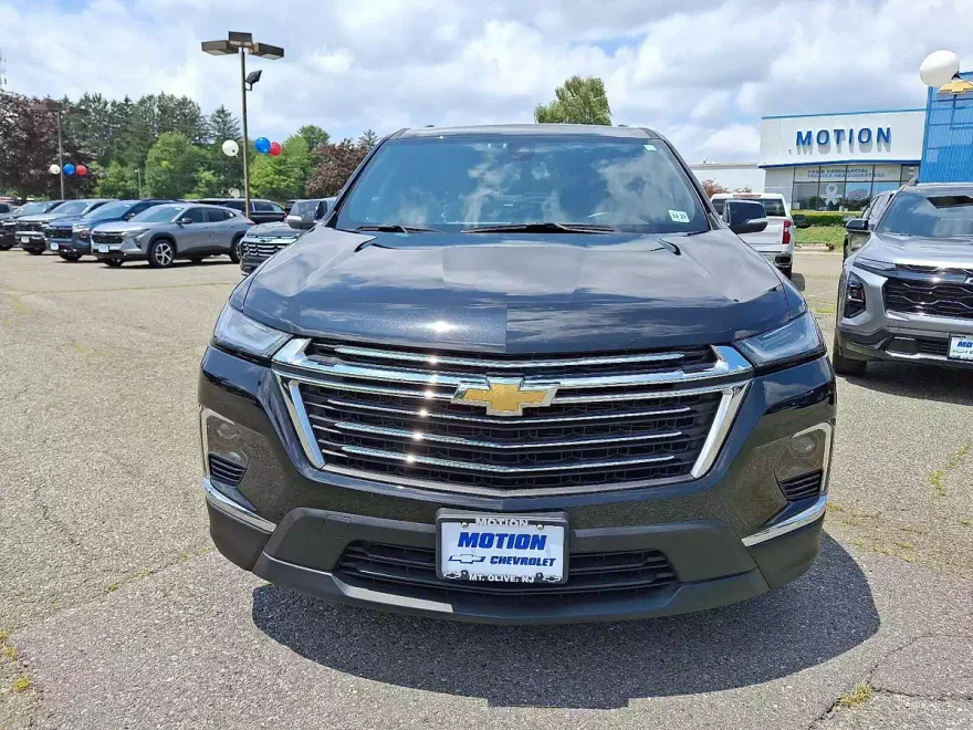 2023 Chevrolet Traverse Cloth photo 1