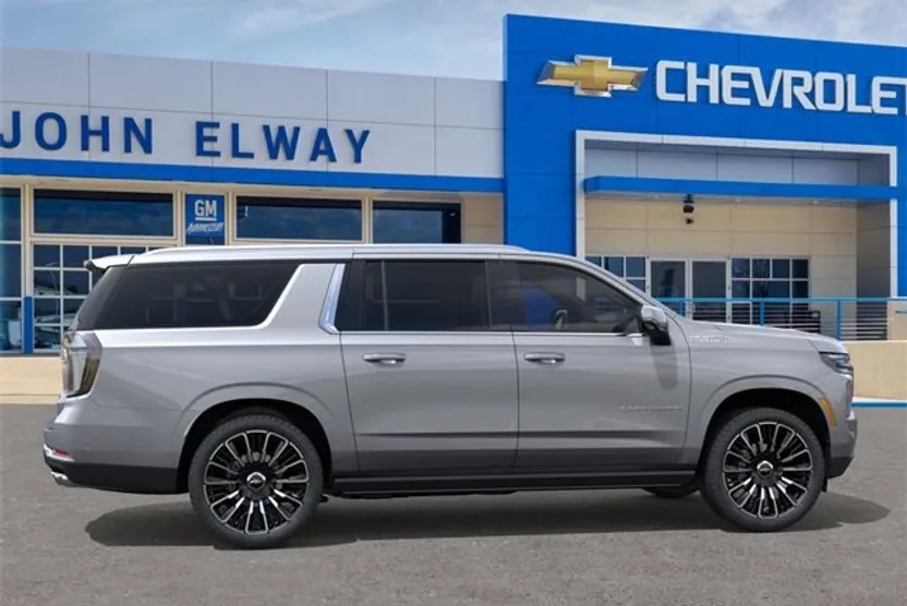 2025 Chevrolet Suburban High Country photo 1