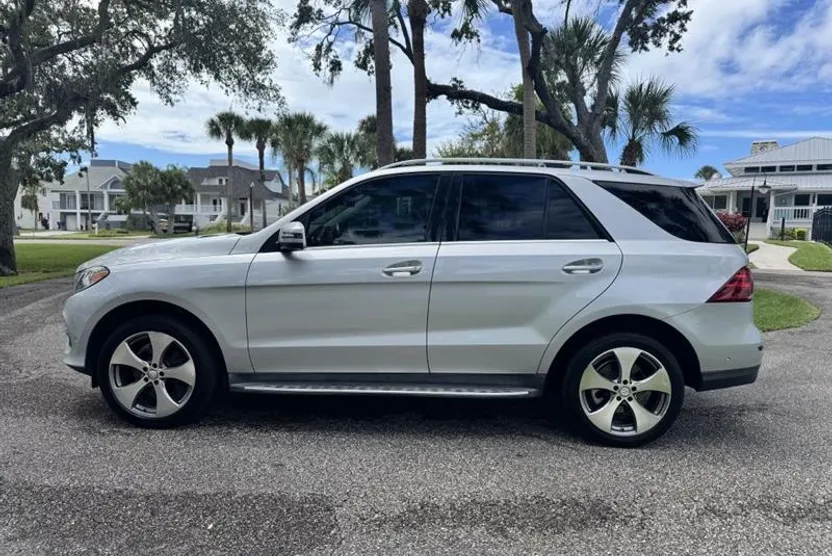 2016 Mercedes Benz GLE 350 photo 1