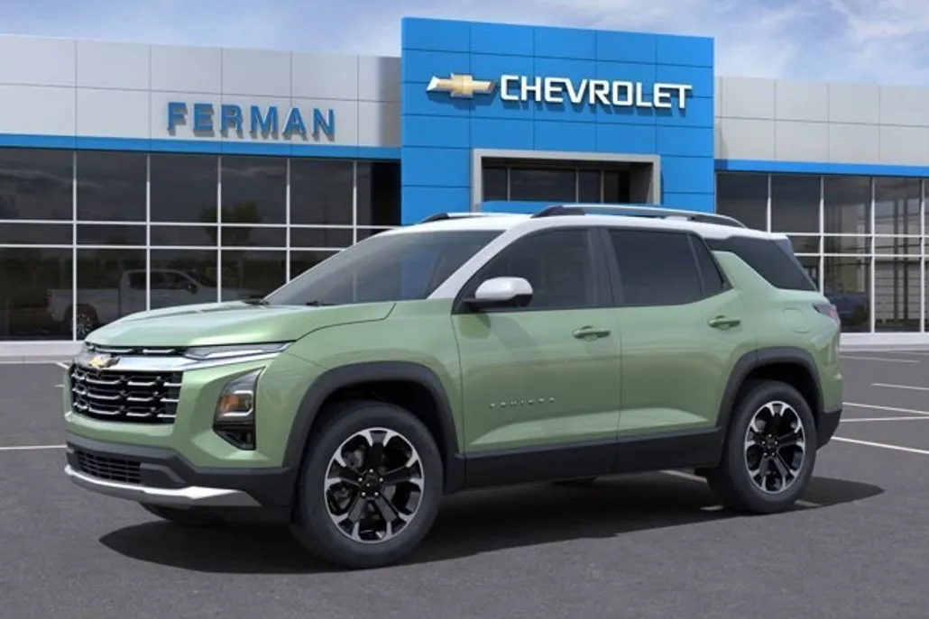2025 Chevrolet Equinox LT photo 1