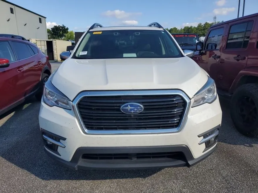 2022 Subaru Ascent Touring photo 1