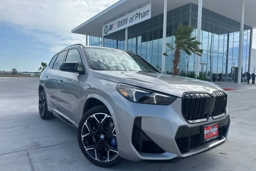 2025 Bmw X1 M35i photo 1
