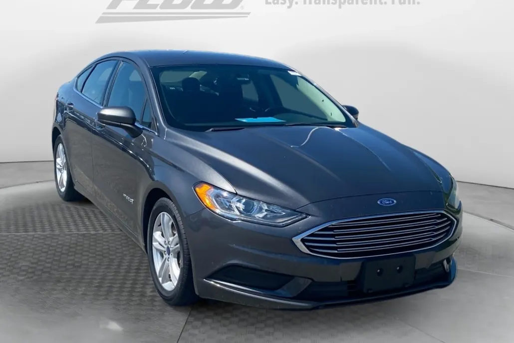 2018 Ford Fusion Hybrid SE photo 1