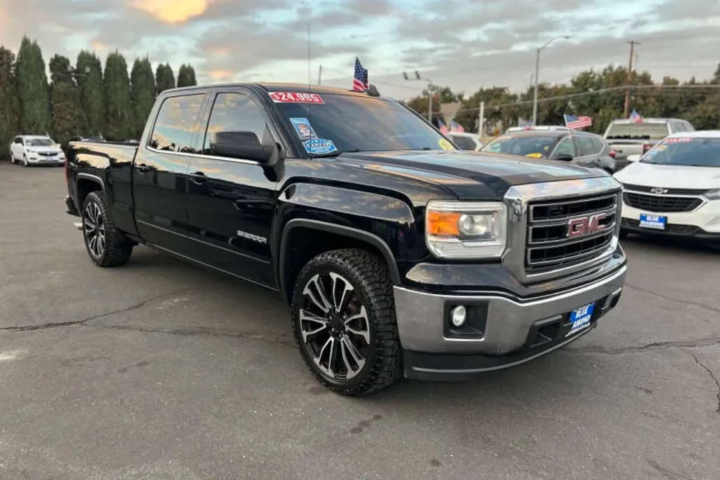 2015 Gmc Sierra 1500 SLE photo 1