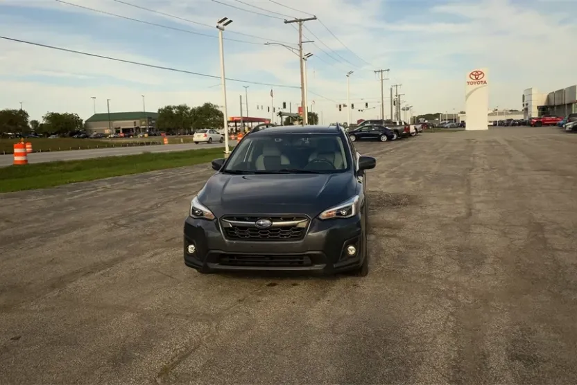 2020 Subaru Crosstrek Limited photo 1
