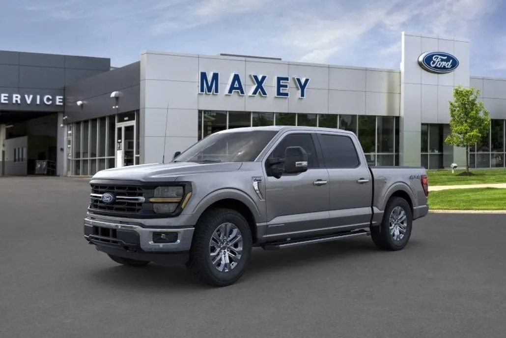 2025 Ford F-150 XLT photo 1