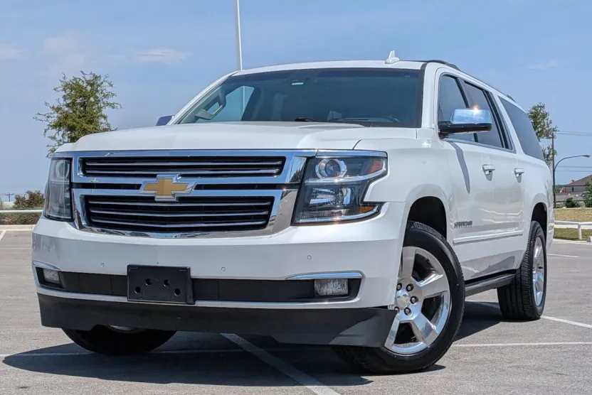 2017 Chevrolet Suburban 1500 Premier photo 1