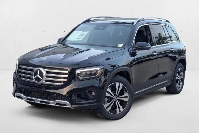 2025 Mercedes Benz GLB 250 photo 1