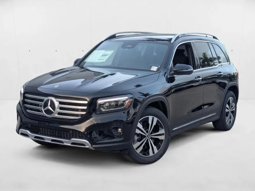 2025 Mercedes Benz GLB 250 photo 1