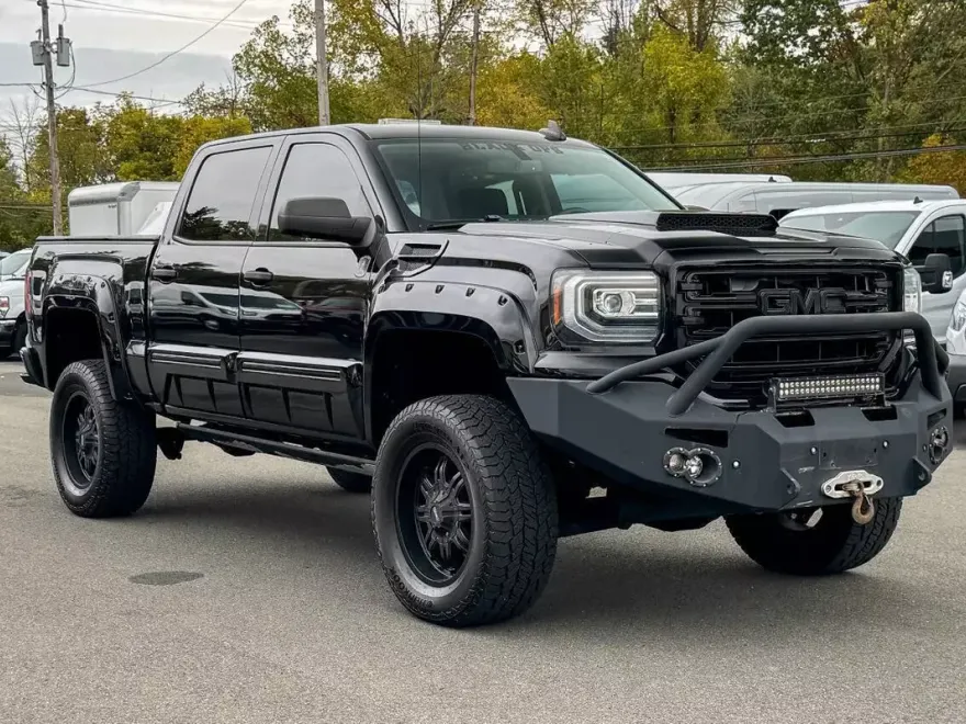 2016 Gmc Sierra 1500 SLT photo 1