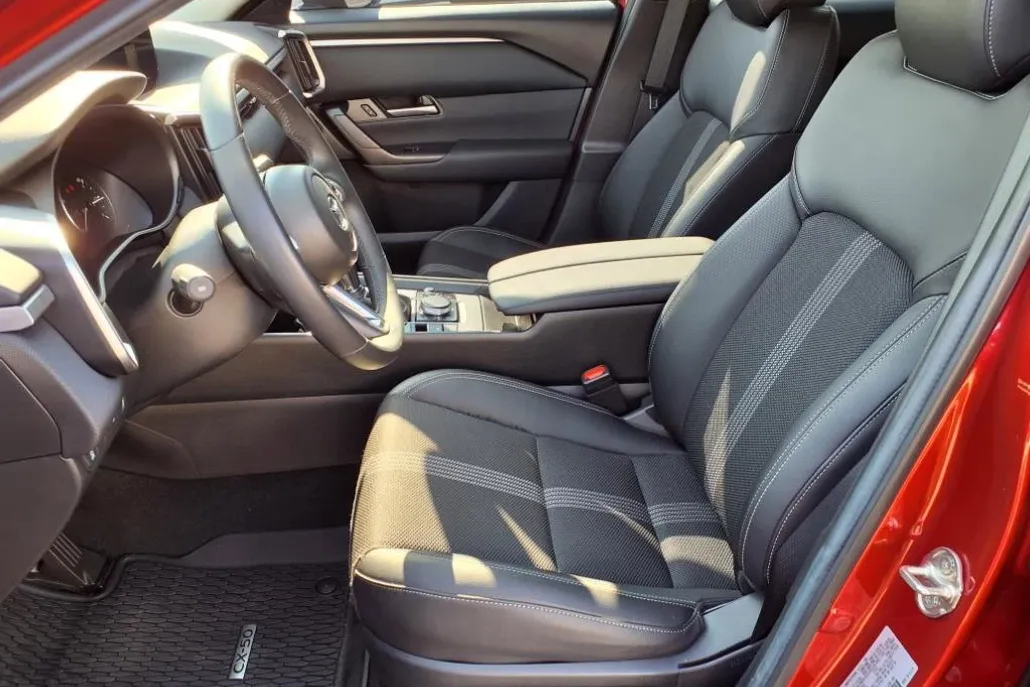 2024 Mazda CX-50 2.5 S Preferred photo 1