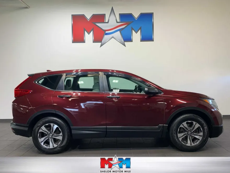 2018 Honda CR-V LX photo 1