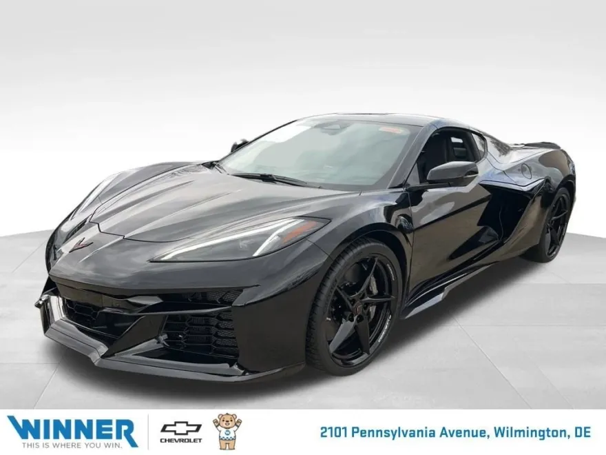 2025 Chevrolet Corvette E-Ray 2LZ photo 1