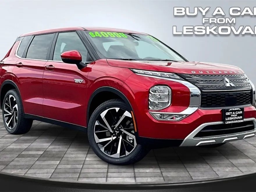 2025 Mitsubishi Outlander PHEV SE photo 1