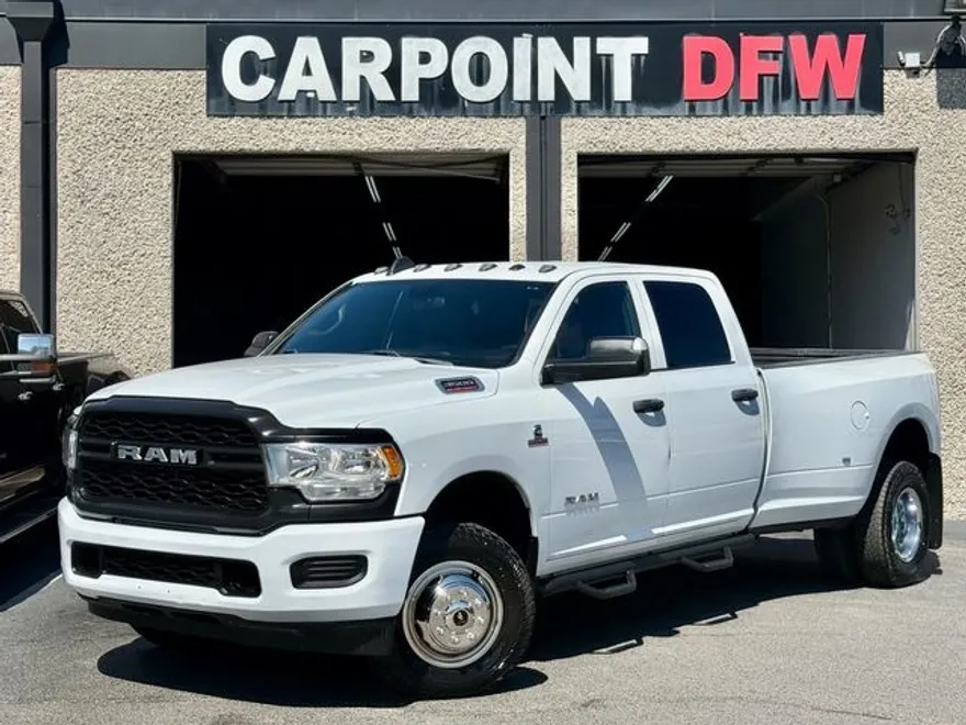 2022 Ram 3500 Tradesman photo 1