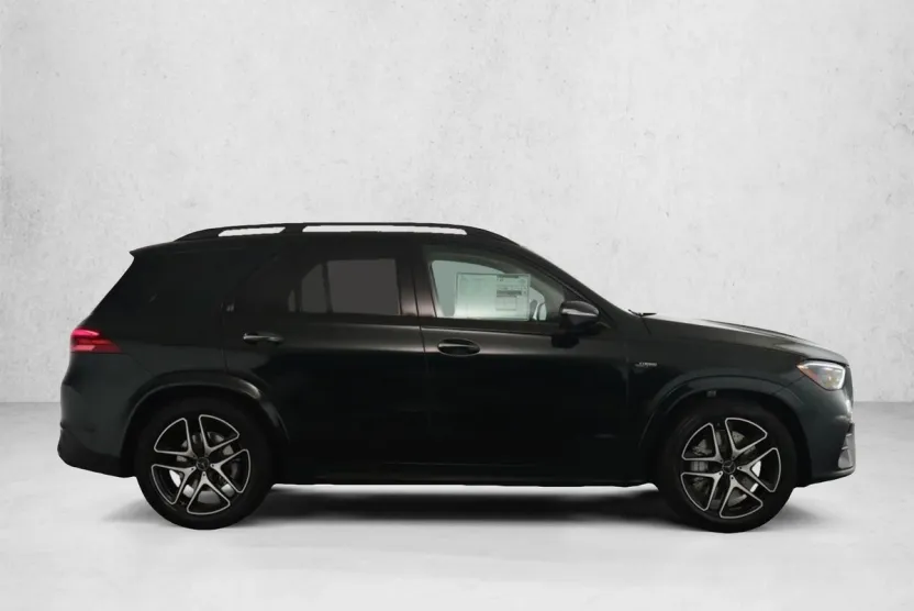 2025 Mercedes Benz GLE AMG 53 photo 1