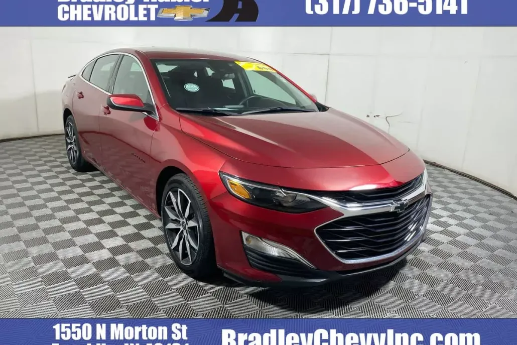 2024 Chevrolet Malibu RS photo 1