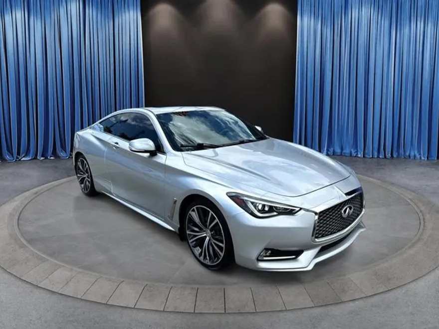 2018 Infiniti Q60 3.0t Sport photo 1