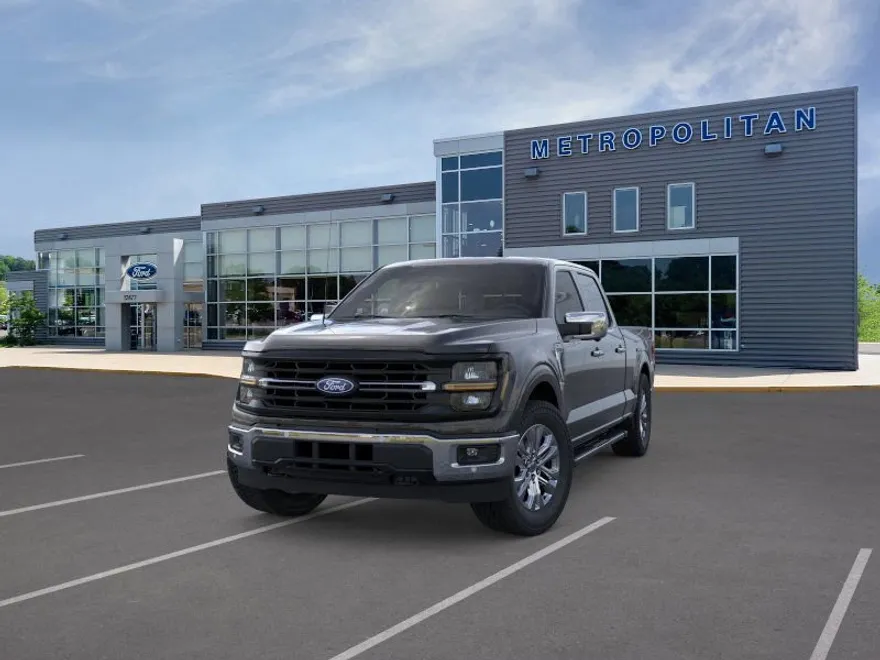2025 Ford F-150 XLT photo 1