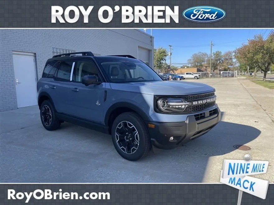 2025 Ford Bronco Sport Outer Banks photo 1