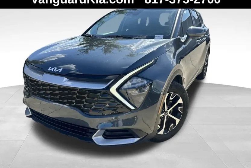 2023 Kia Sportage EX photo 1