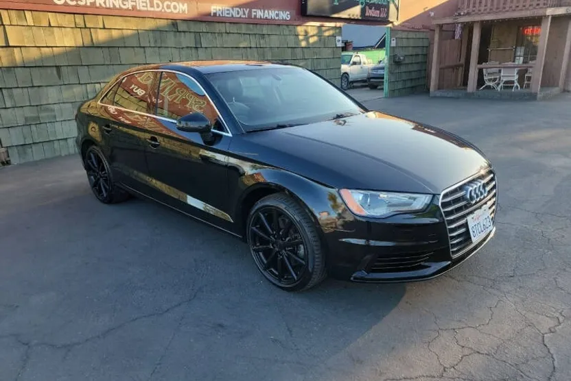 2015 Audi A3 1.8T Premium Plus photo 1