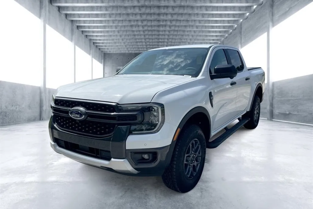 2025 Ford Ranger XLT photo 1
