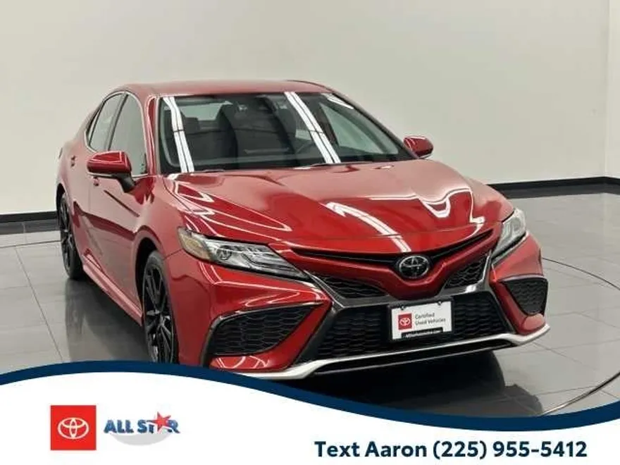 2023 Toyota Camry XSE photo 1