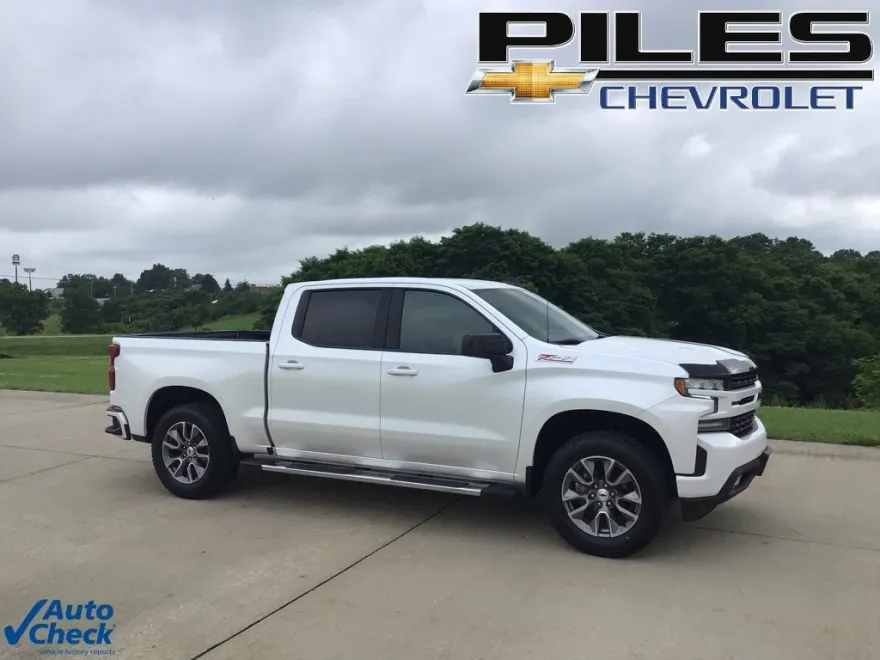 2022 Chevrolet Silverado 1500 RST photo 1