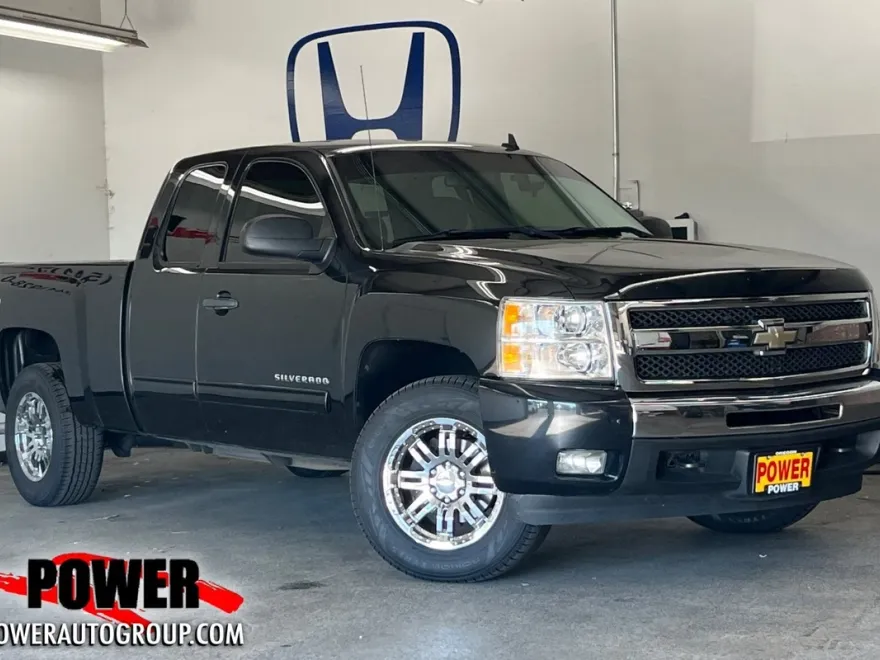 2009 Chevrolet Silverado 1500 LT photo 1