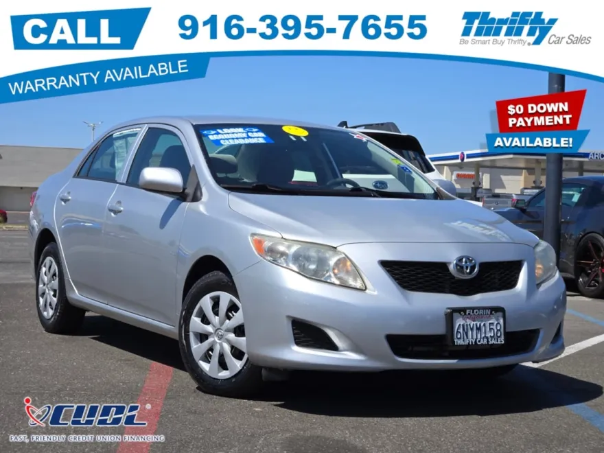 2010 Toyota Corolla LE photo 1