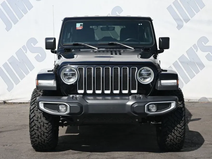2022 Jeep Wrangler Unlimited Sahara photo 1