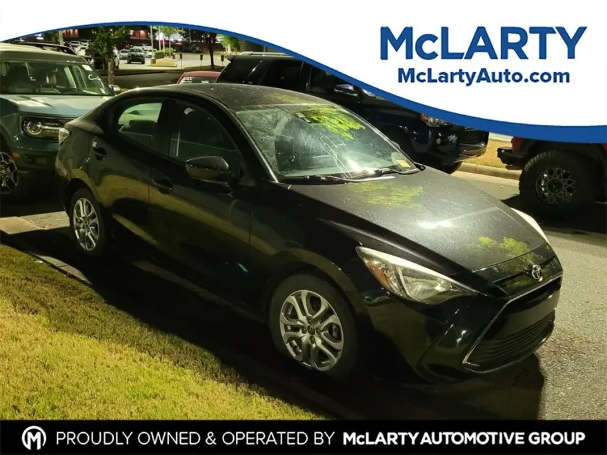 2018 Toyota Yaris iA Base photo 1