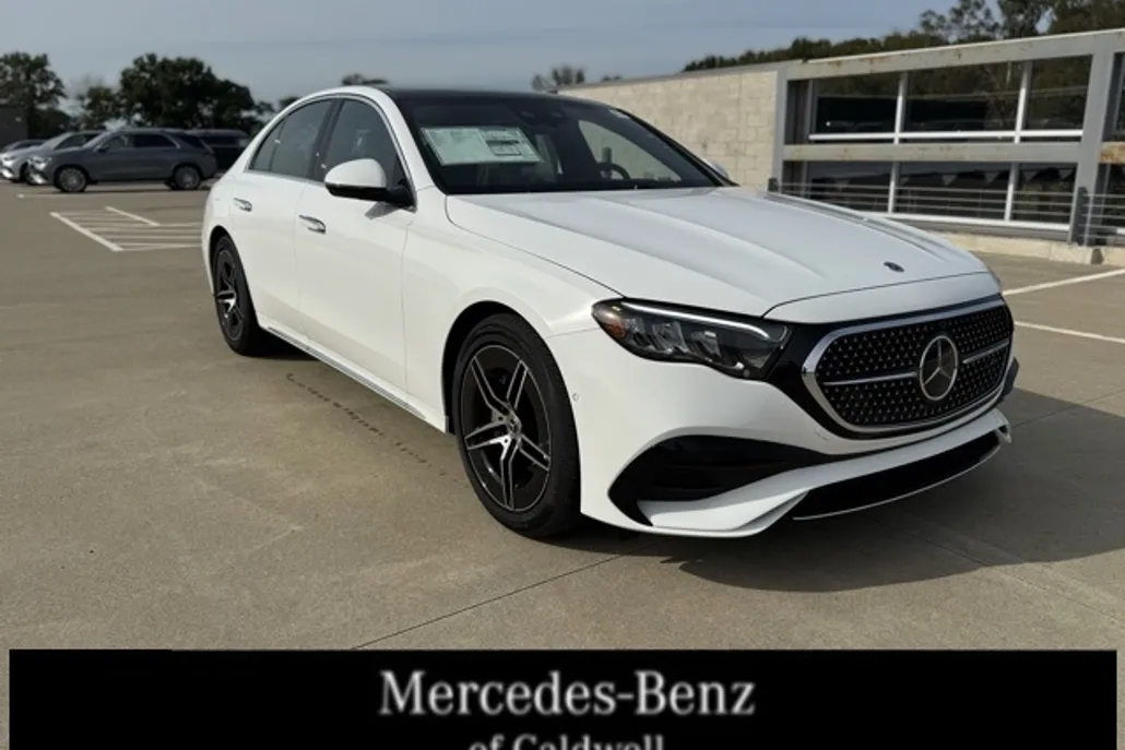 2026 Mercedes Benz E 350 4MATIC photo 1