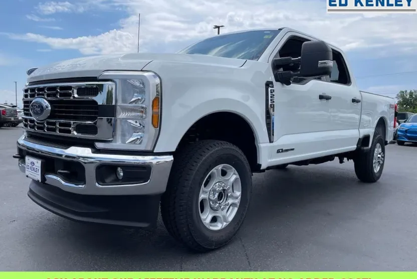 2025 Ford F-250 XLT photo 1