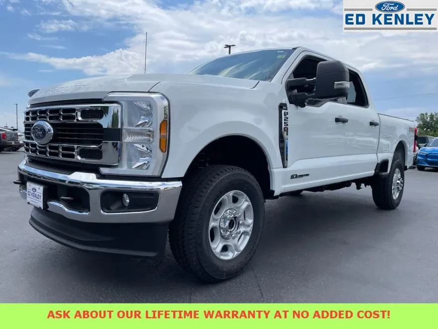 2025 Ford F-250 XLT photo 1