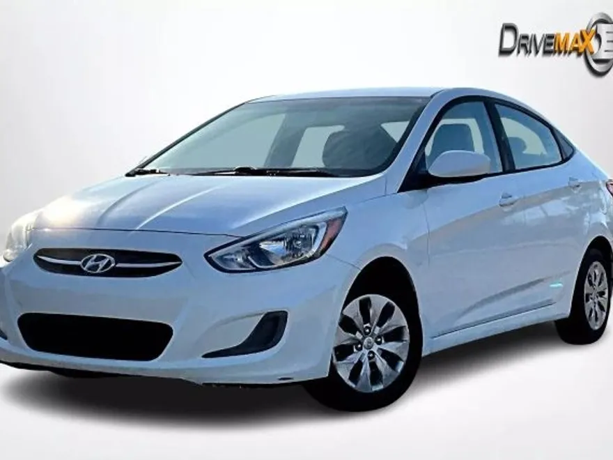 2017 Hyundai Accent Base photo 1